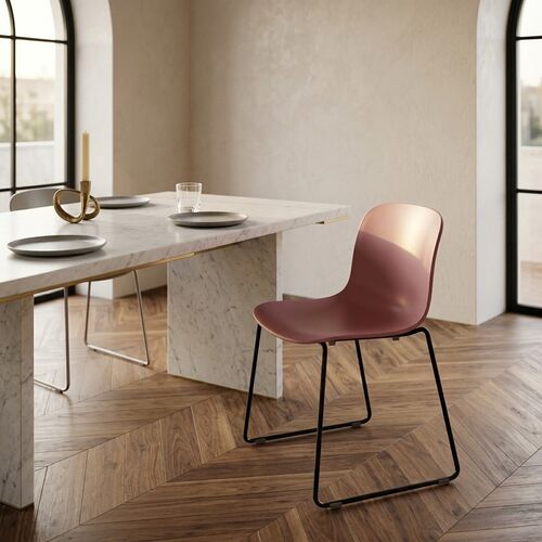 Troy Chair on Sledge 3D Model