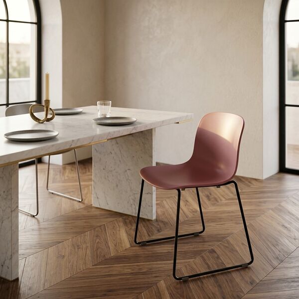 Troy Chair on Sledge 3D Model